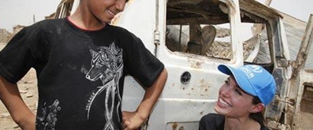 Angelina Jolie'den Irak'a yardım çağrısı