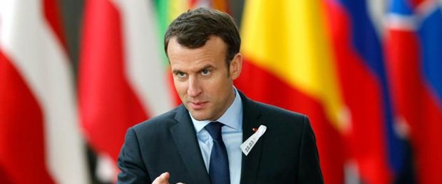macron.jpg