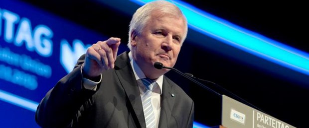 almanya horst seehofer türkiye ab üyelik040116.jpg