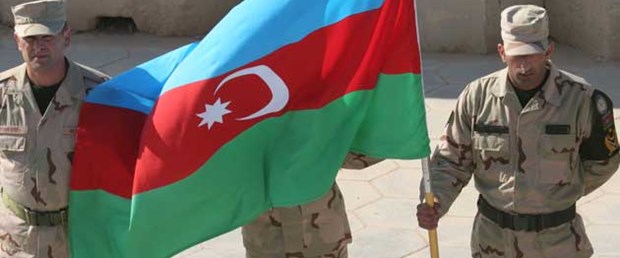 azerbaycan-asker151215.jpg