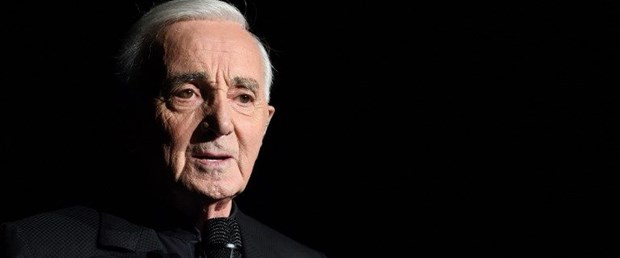 charles aznavour fransız şarkıcı080118.jpg