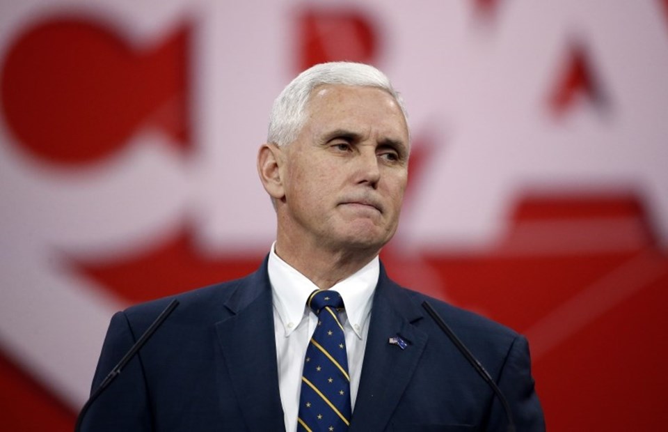 Donald Trump'ın yardımcısı Mike Pence