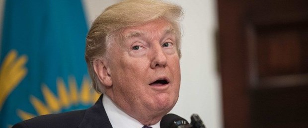 trump beyaz saray doktor170218.jpg