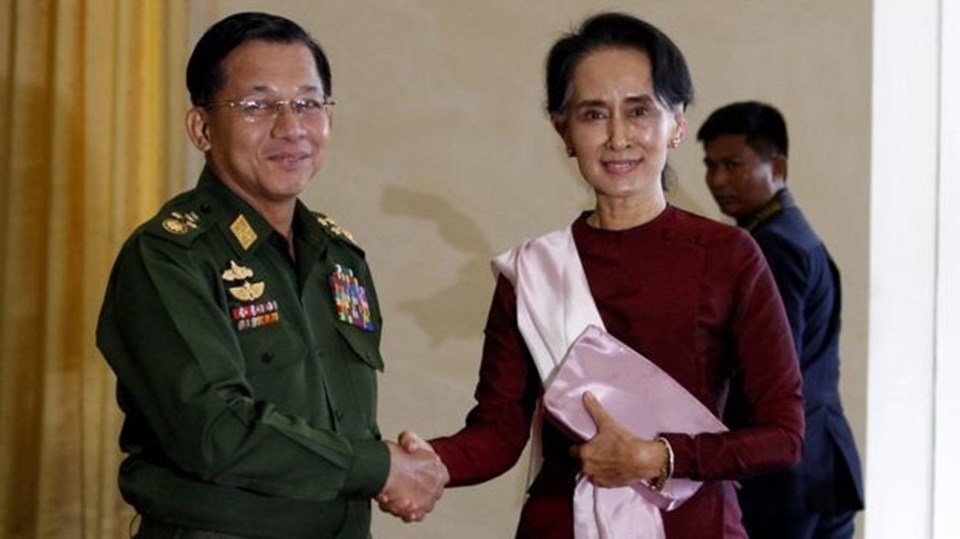 Genelkurmay Başkanı Min Aung Hlaing'ın Arakanlı Müslümanlara soykırımdan yargılanması istendi. 

