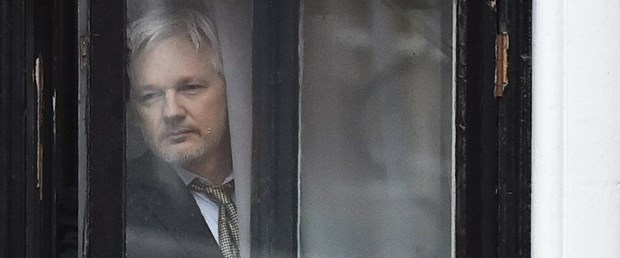 julian assange ekvador120118.jpg