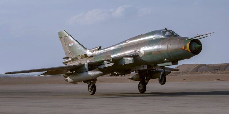 Suriye ordusuna ait bir Su-22 jet.