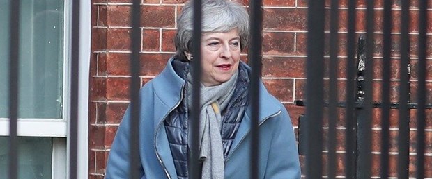 theresa may ingiltere brexit120319.jpg