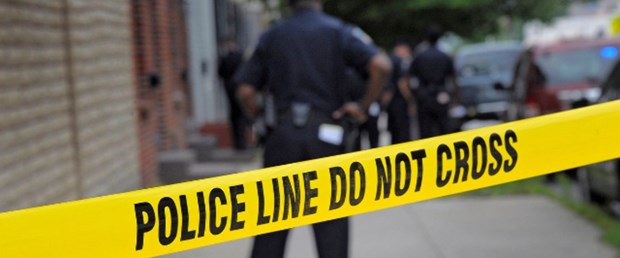 ts-bt01police-extra-long-official-1000-police-line-do-not-cross-crime-scene-yellow-tape-roll.jpg