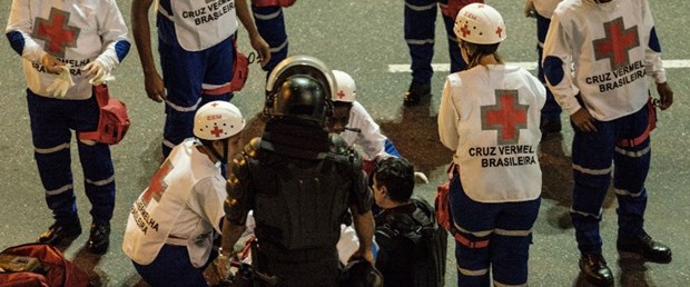 brezilya meclis protesto101116.jpg