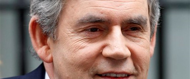 Brown'a "istifa et" baskısı