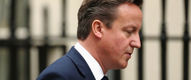 Cameron ‘Guardian’ baskısı altında