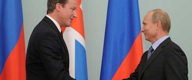 Cameron, Putin'le görüşecek