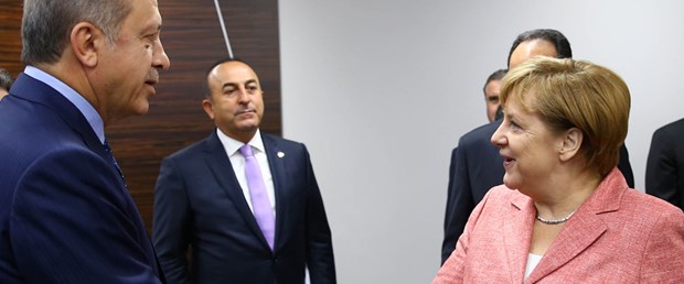 nato-zirve-erdogan-merkel-cameron.jpg