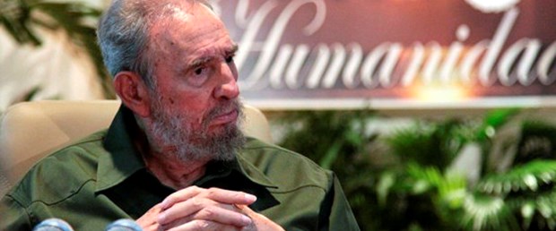 Castro: Ahmedinejad Yahudi düşmanı