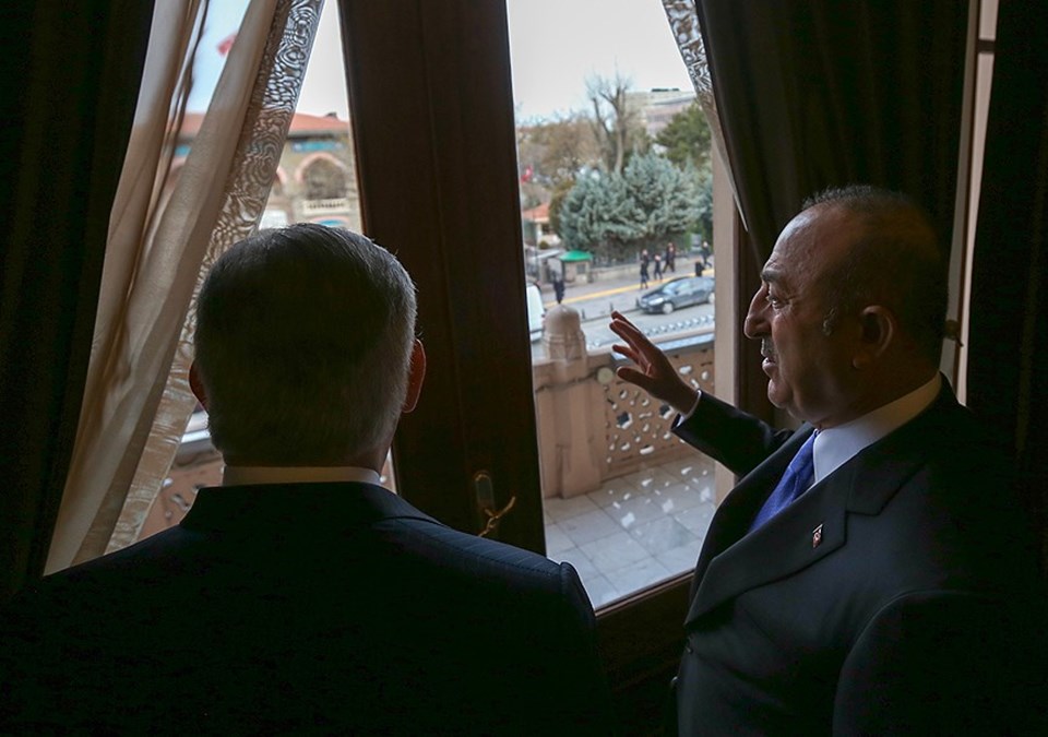 Dışişleri Bakanı Mevlüt Çavuşoğlu, Ankara Palas'ın tarihi hakkında ABD Dışişleri Bakanı Rex Tillerson'a bilgi verdi.