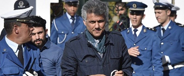 cezayir cumhurbaşkanlığı seçim040319.jpg