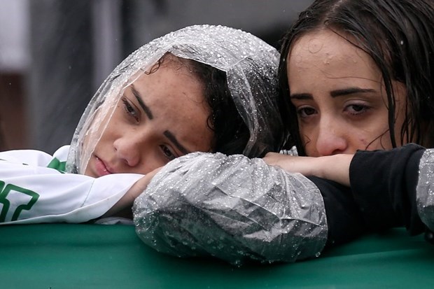 Chapecoense takımının oyuncularına veda 10 Haberler Son Dakika Havacılık Haberleri | Türk Hava Yolları, Pegasus, Sunexpress, Corendon, Havacılık, Havayolları, Havalimanları, Havaalanları, THY, Hostes, Pilot, Uçak, Kabin memuru, SHGM, DHMİ ,RKbDhgbCbU2LpJgqhLaZ4w
