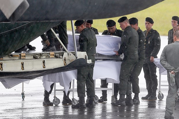 Chapecoense takımının oyuncularına veda 46 Haberler Son Dakika Havacılık Haberleri | Türk Hava Yolları, Pegasus, Sunexpress, Corendon, Havacılık, Havayolları, Havalimanları, Havaalanları, THY, Hostes, Pilot, Uçak, Kabin memuru, SHGM, DHMİ ,zfBA4Nz6PUq BrY4vn7 CQ