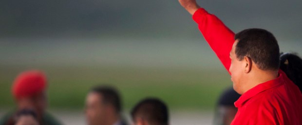Chavez, kemoterapi için Küba'ya gitti