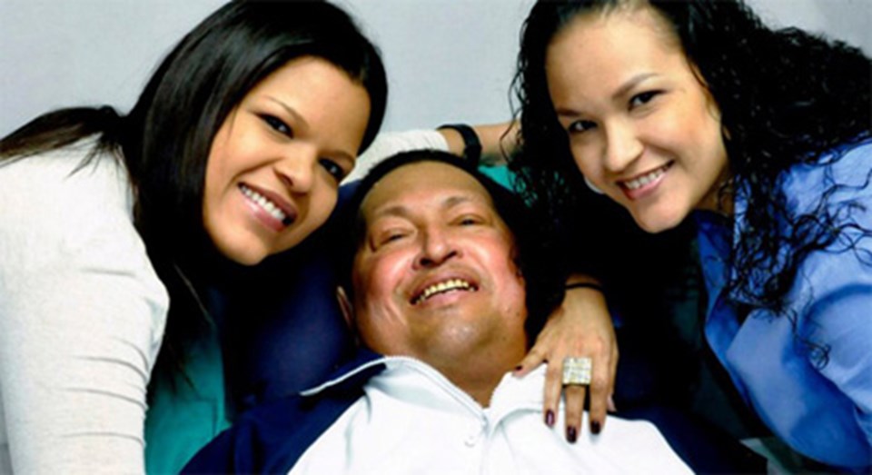 Chavez en son, 2 hafta önce, iki kızıyla birlikte çektirdiği bu fotoğraf karesinde görülmüştü.