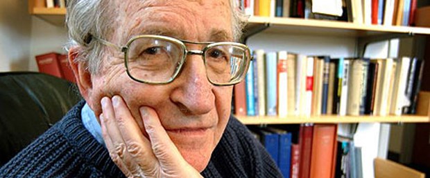 Chomsky Türkiye'yi işaret etti