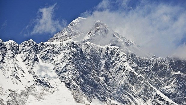Everest-AFP.jpg