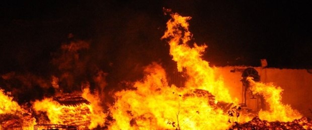 Çin'de yangın 5 ölü Çin'de yangın 5 ölü