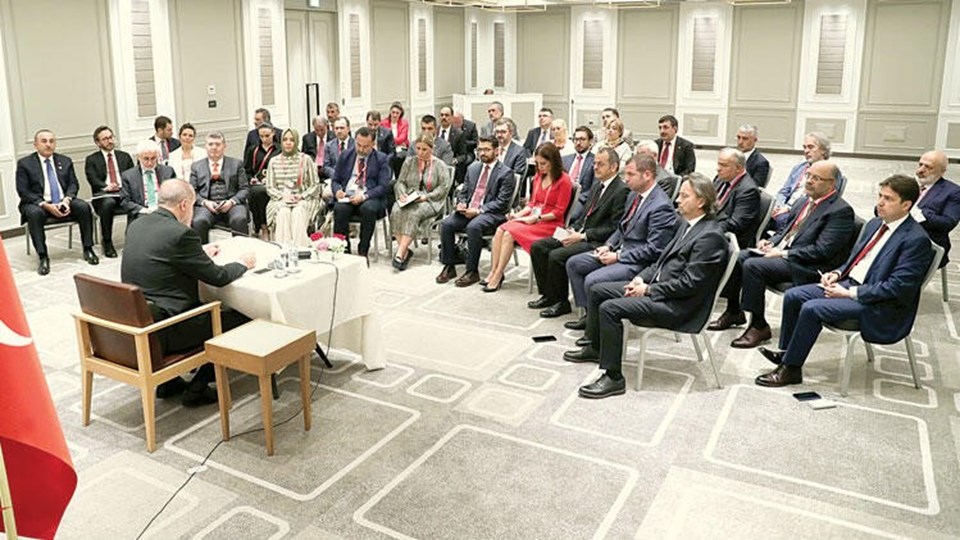 Cumhurbaşkanı Erdoğan, G-20 sonrası medya mensuplarına değerlendirmelerde bulundu.