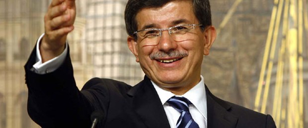 Davutoğlu İngiliz basınına 'Gezi'yi yazdı