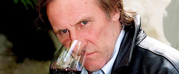 Depardieu Belçika'ya kaçtı