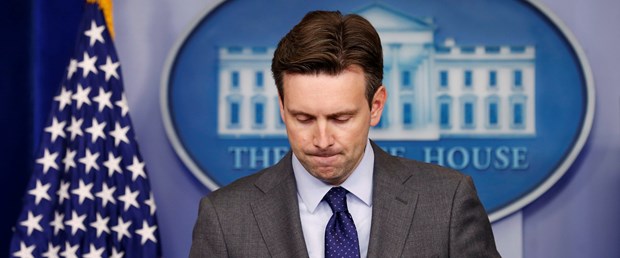 Josh Earnest.JPG