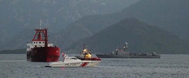 yunan ege denizi çarpışma savaş gemisi040518.jpg