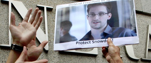 Ekvador’dan Snowden'a yeşil ışık