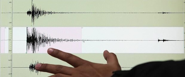 deprem endonezya sumatra020819.jpg