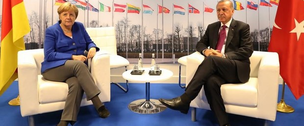 merkel erdoğan almanya080818.jpg