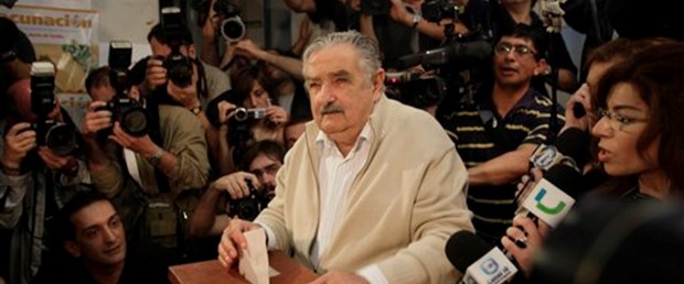 Eski gerilla lideri zafer kazandı