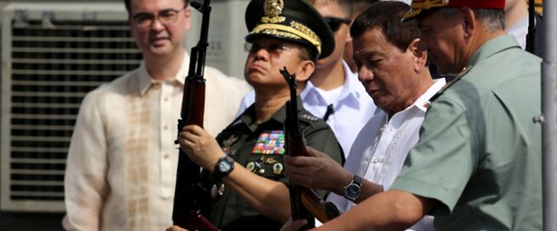 filipinler abd duterte CIA271017.jpg