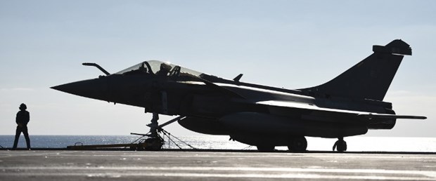 charles de gaulle akdeniz141216.jpg