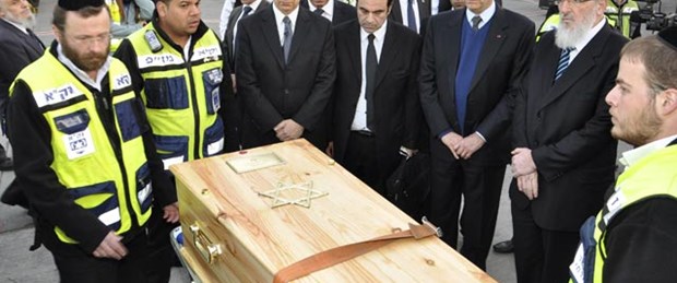 Fransa'da öldürülen Yahudilere İsrail'de tören