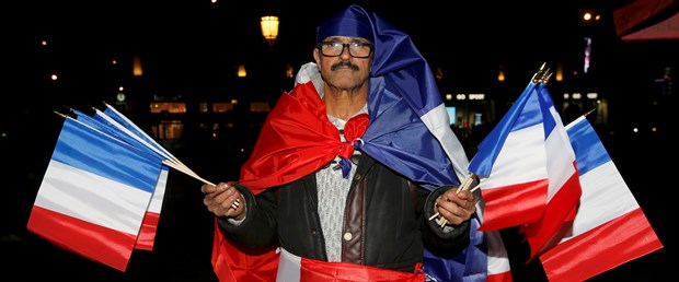 paris-saldırı-kurban271115.JPG