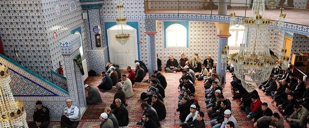 fransa cami.jpg