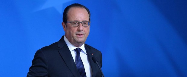 hollande-05-10-15,.jpg