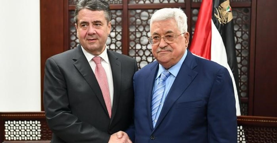 Almanya Dışişleri Bakanı Sigmar Gabriel, Filistin Devlet Başkanı Mahmud Abbas'la da görüştü.