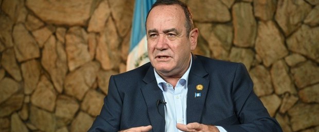 guatemala seçim230819.jpg