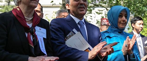 Gül oğlunun mezuniyetine katıldı