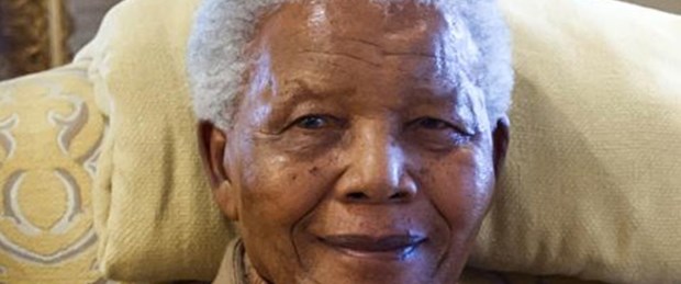 Güney Afrika liderinden Mandela’ya ziyaret