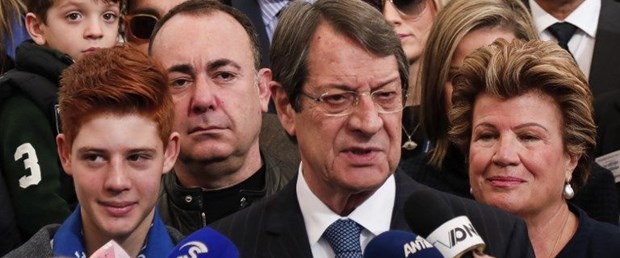 kıbrıs anastasiadis seçim ilk tur290118.jpg