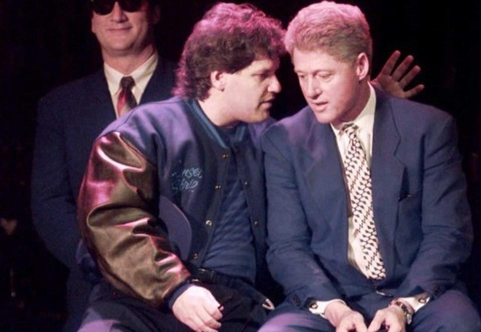 Roger Clinton, ABD eski Başkanı kardeşi Bill Clinton'la birlikte