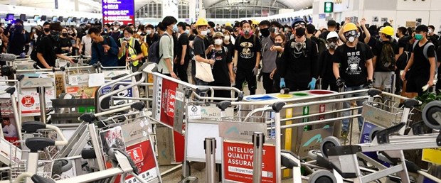 hong kong çin protesto140819.jpg