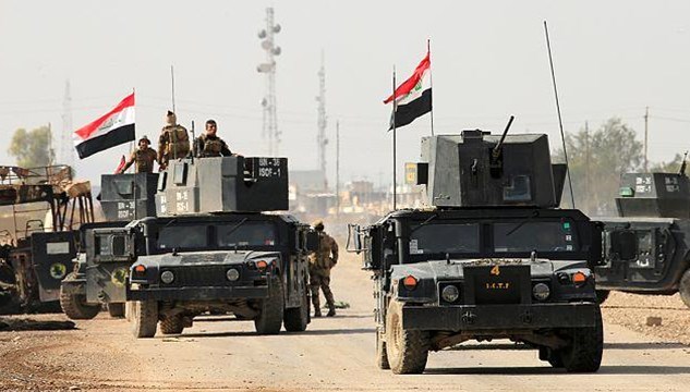 Irak ordusu, Türkiye ile Suriye sınırında,...